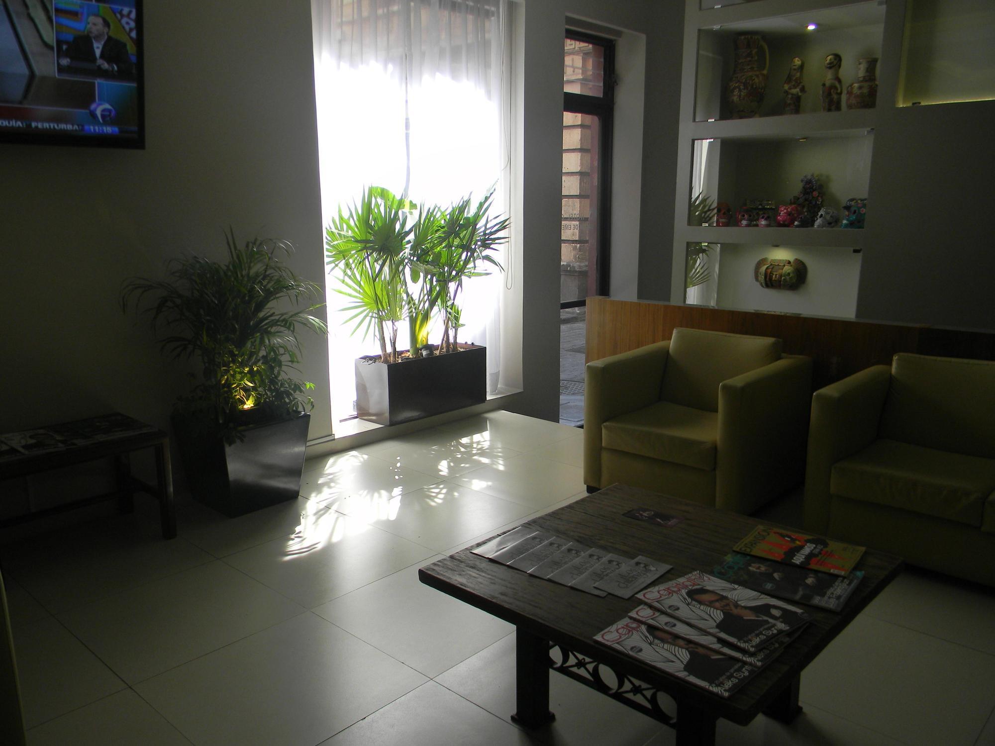 Canada Hotel 4*