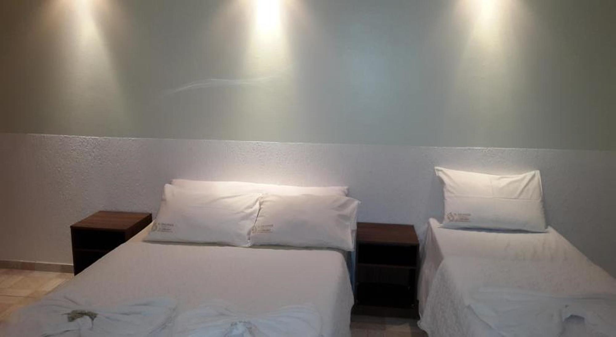 El Salvador 3* México DF
