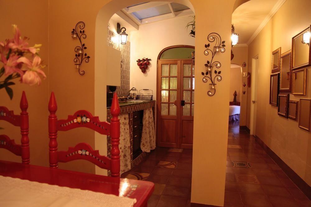 Art San Angel Bed & Breakfast 3*