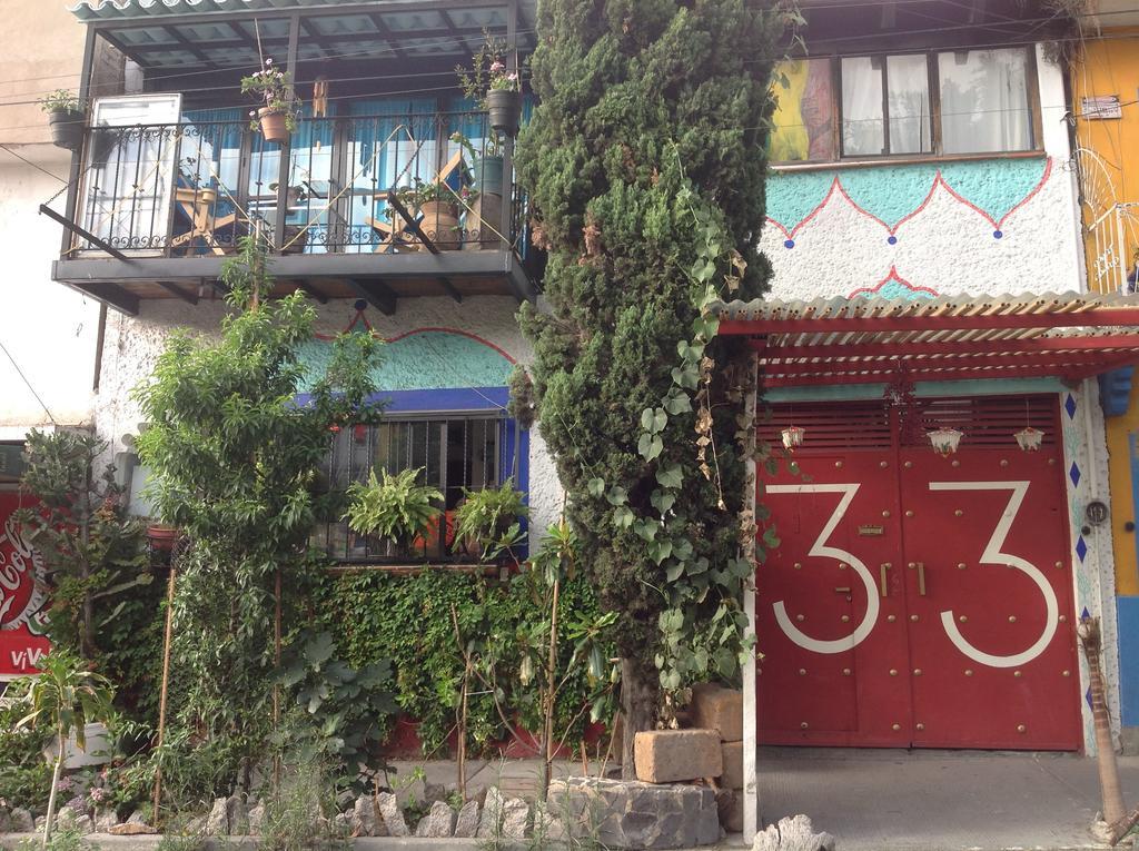Airport Hostal