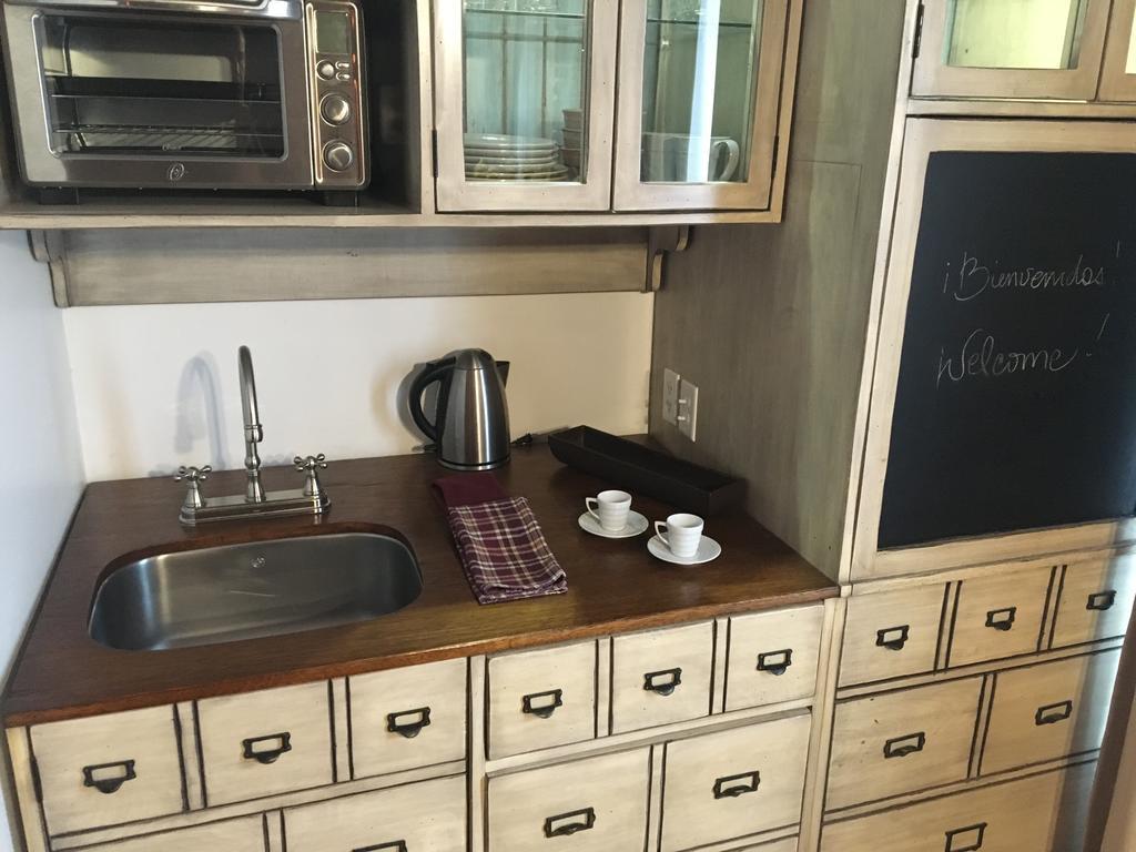 Art San Angel Bed & Breakfast