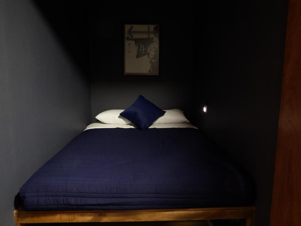 Art Gallery Hostal *
