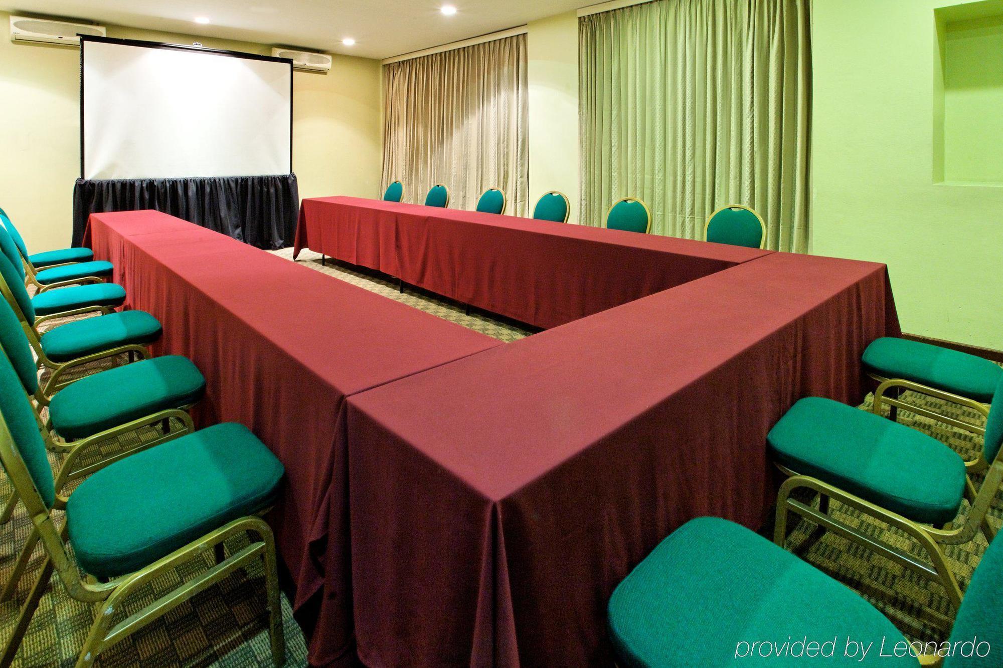 Zona Rosa Hostal