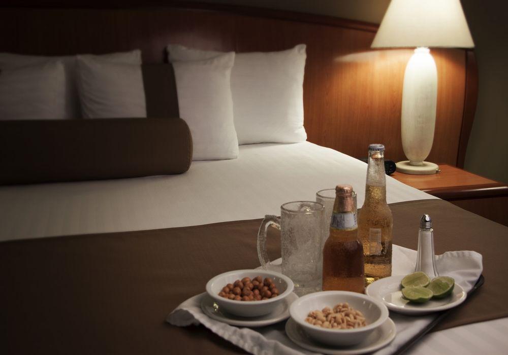 Hotel Mision Naucalpan 3*