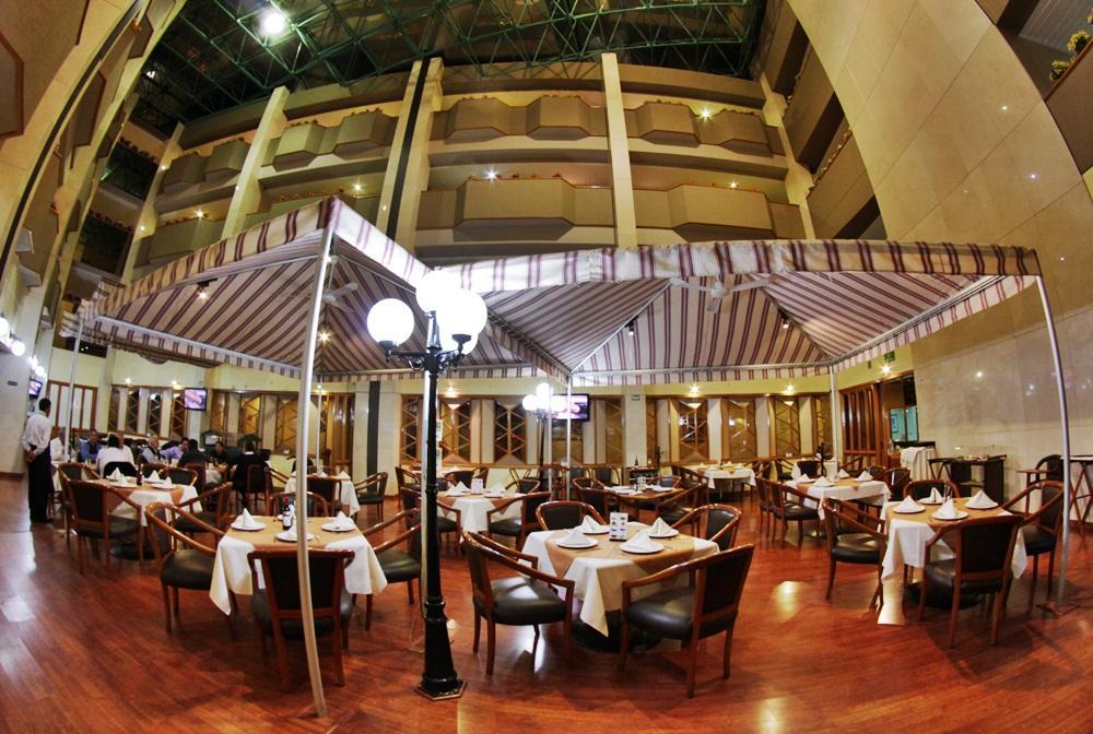 Abastos Plaza Hotel 4*