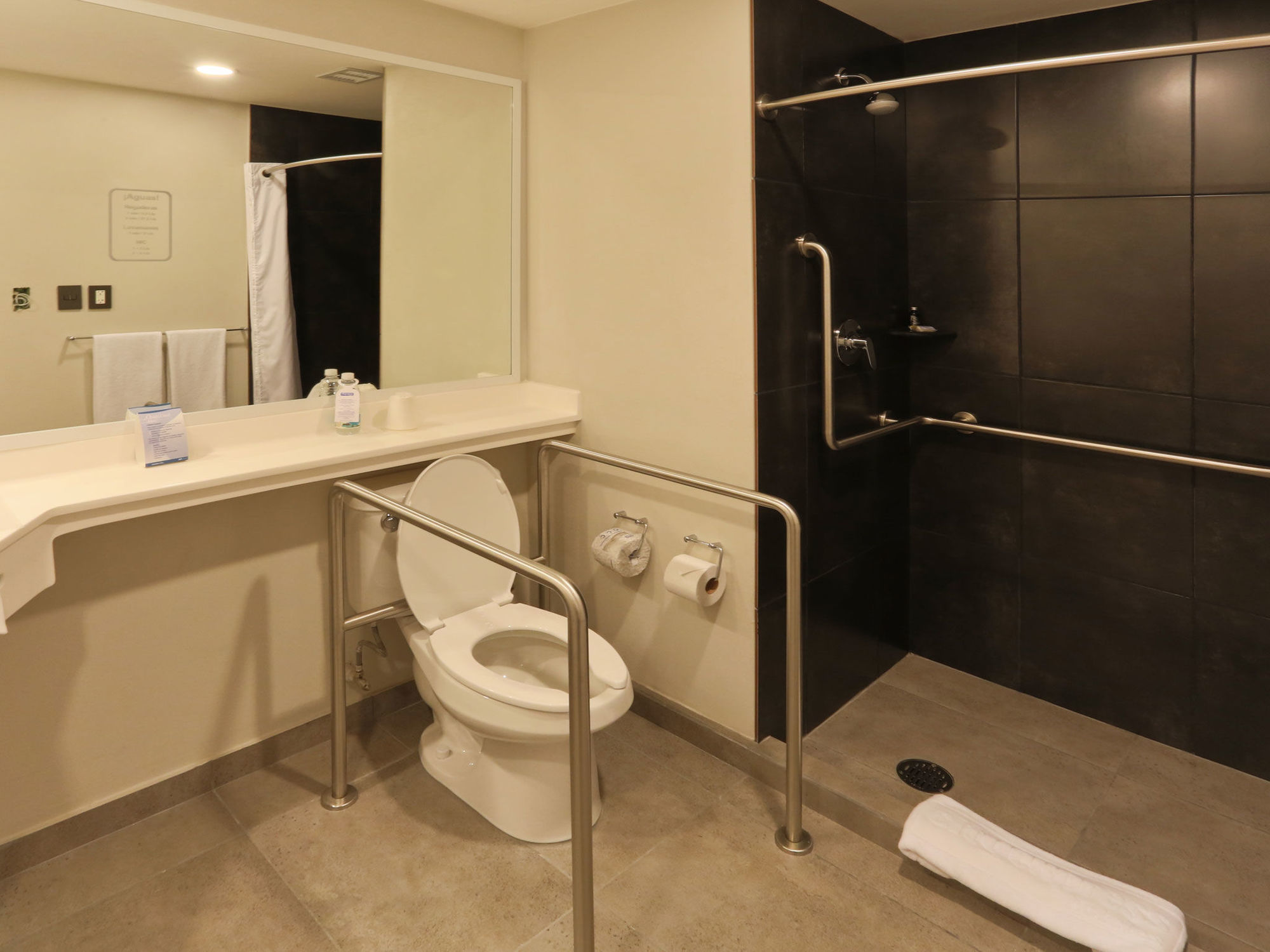 Hotel Express By Marriott Ciudad De Mexico Santa Fe 4*