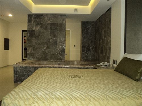 Holiday Express - Basilica By Ihg Hotel