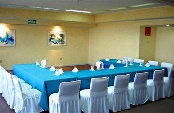 Del Prado Hotel 4*