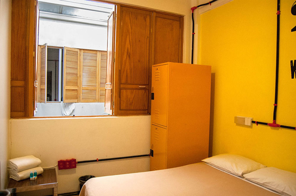 Hostal Mundo Joven Catedral *