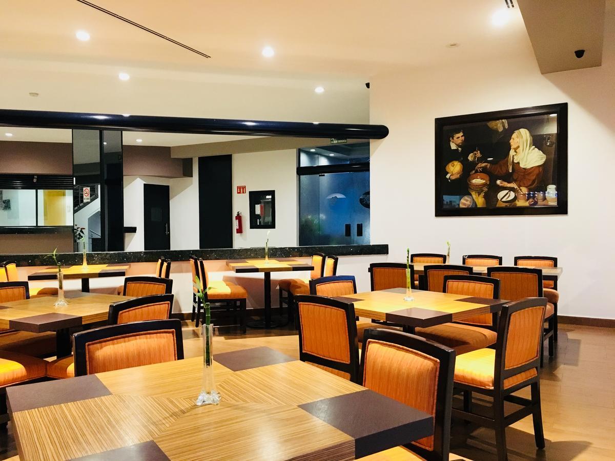 Hotel Harare Mexico City