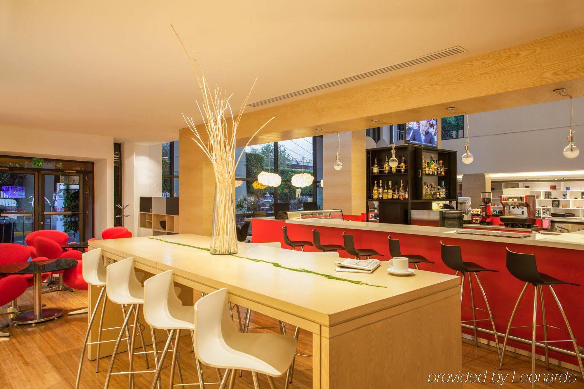 Hotel Fiesta Aeropuerto Cd 3*
