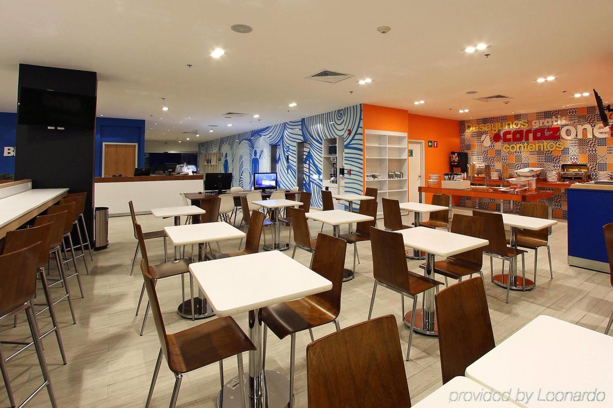 Hotel One Periferico Sur 3*