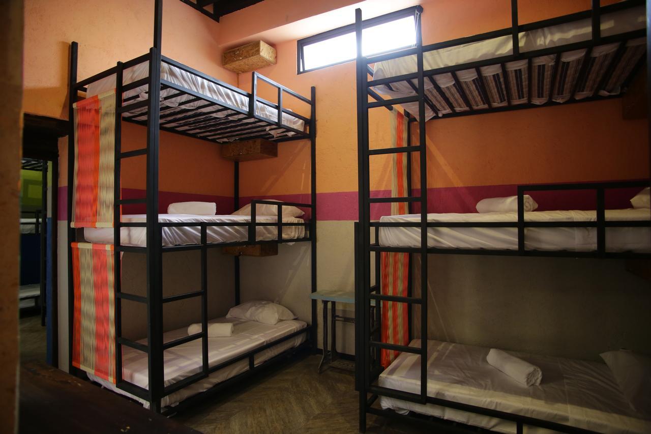 Mexiqui Zocalo Hostal México DF