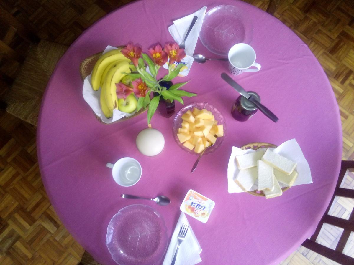 Colibri Bed & Breakfast *