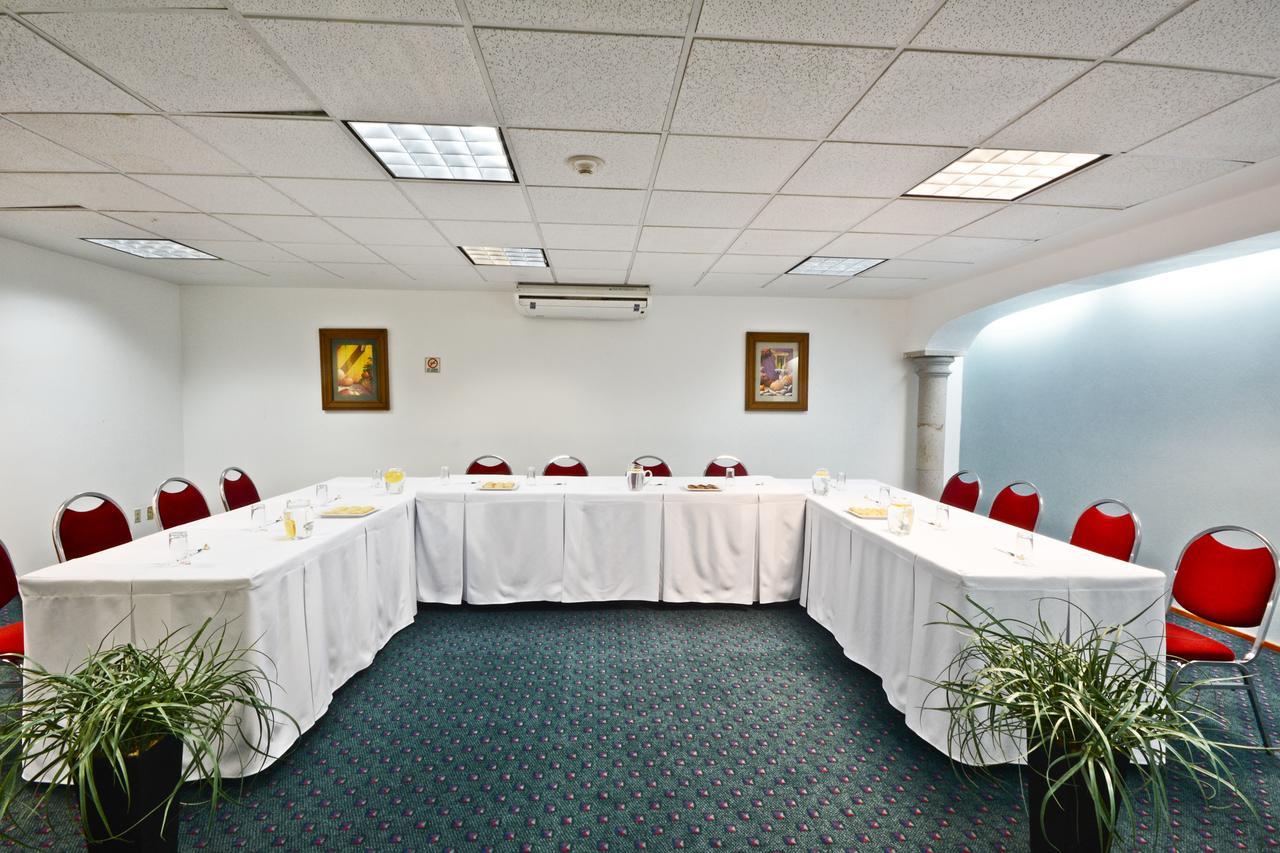 & Pf Hotel 4*
