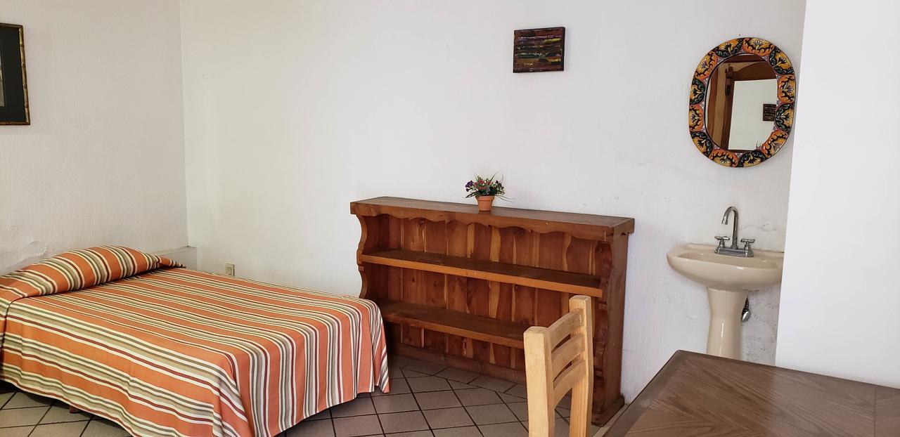 Guest house Anys Hostal Mexico City