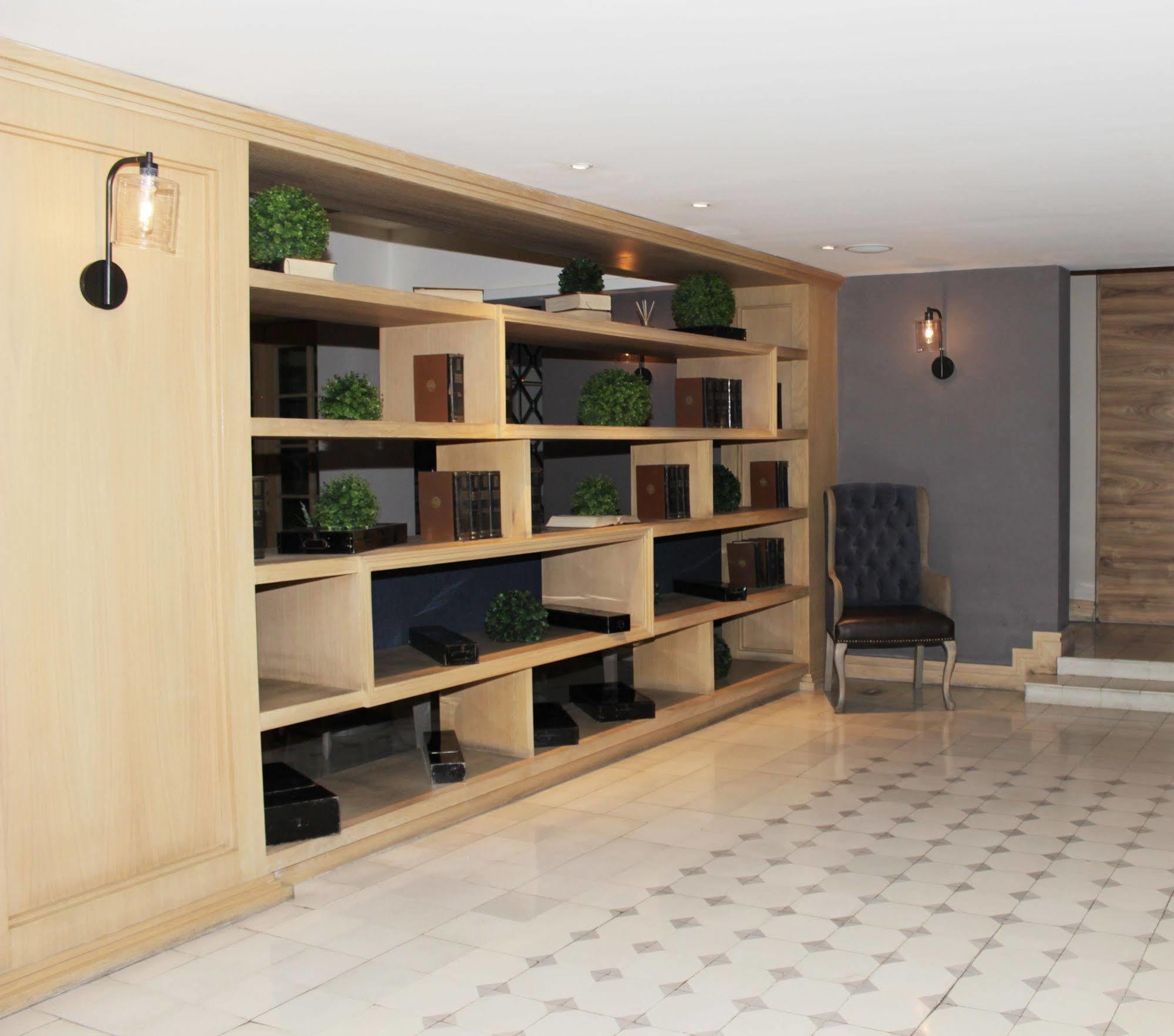 Hotel Plaza Revolución 4*