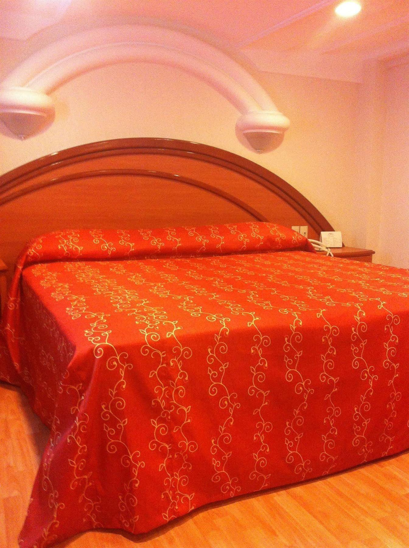 Premier Hotel