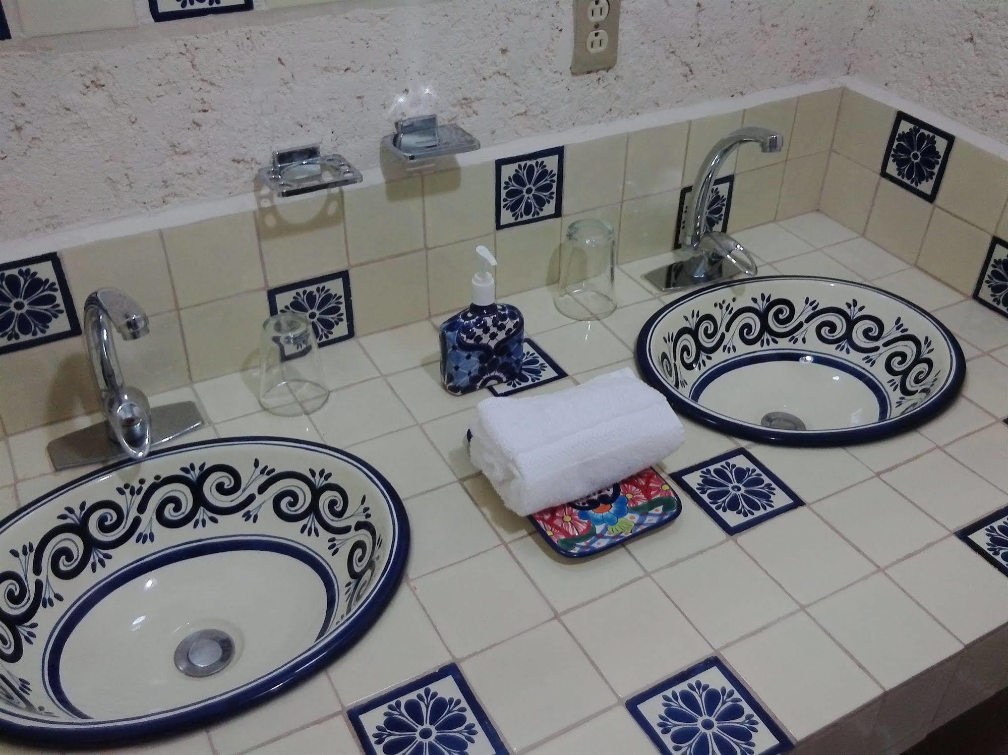 Bed & Breakfast Mex Suites Casa Azul Mexico City