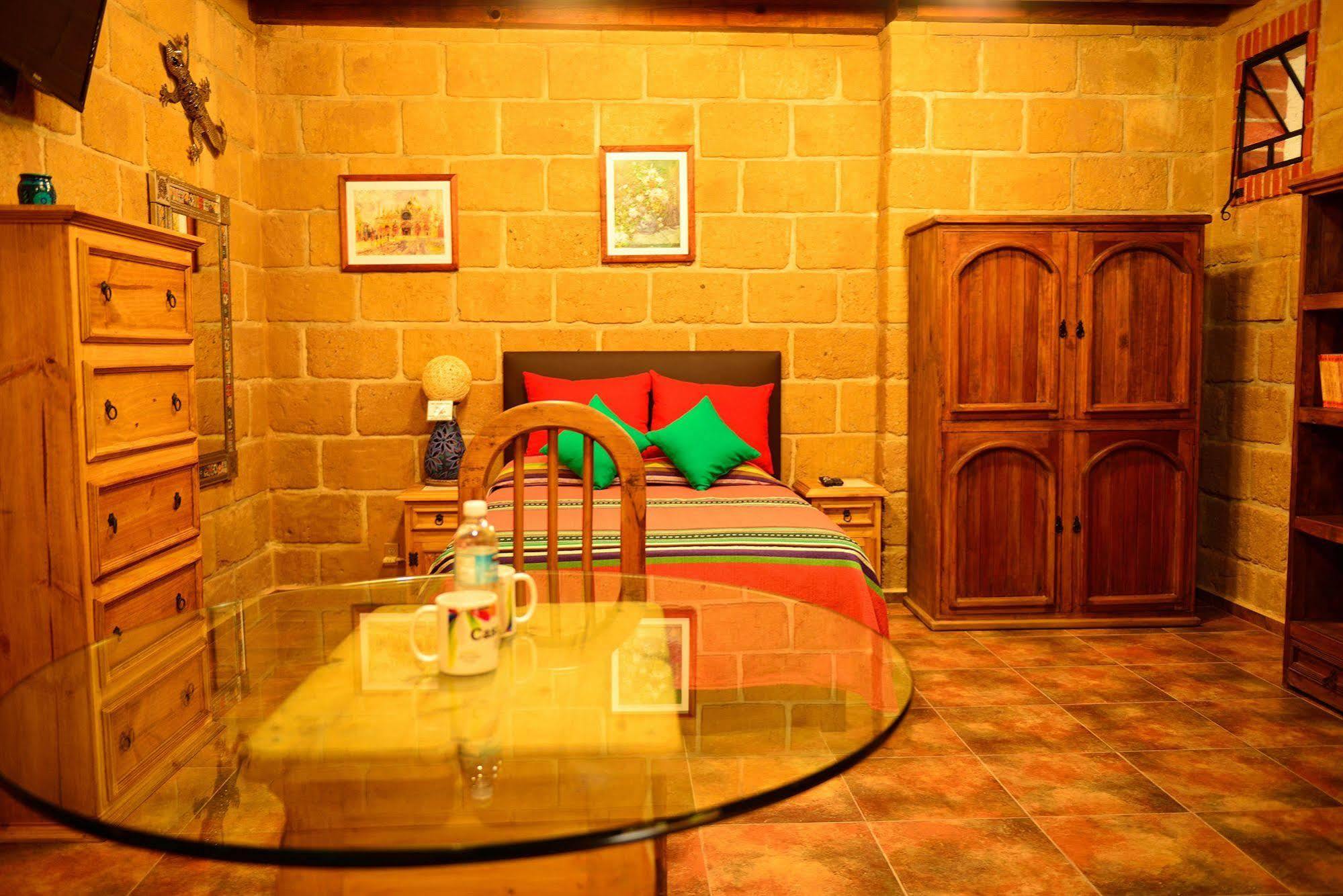 Bed & Breakfast Mex Suites Casa Azul 5*