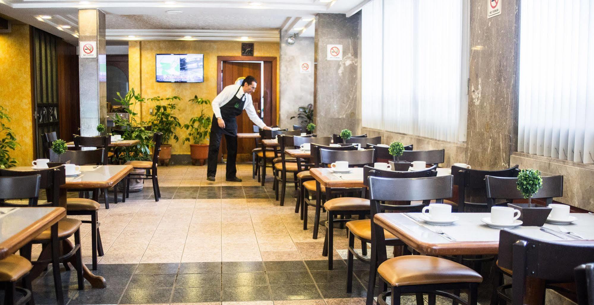 Diligencias 3* Mexico City