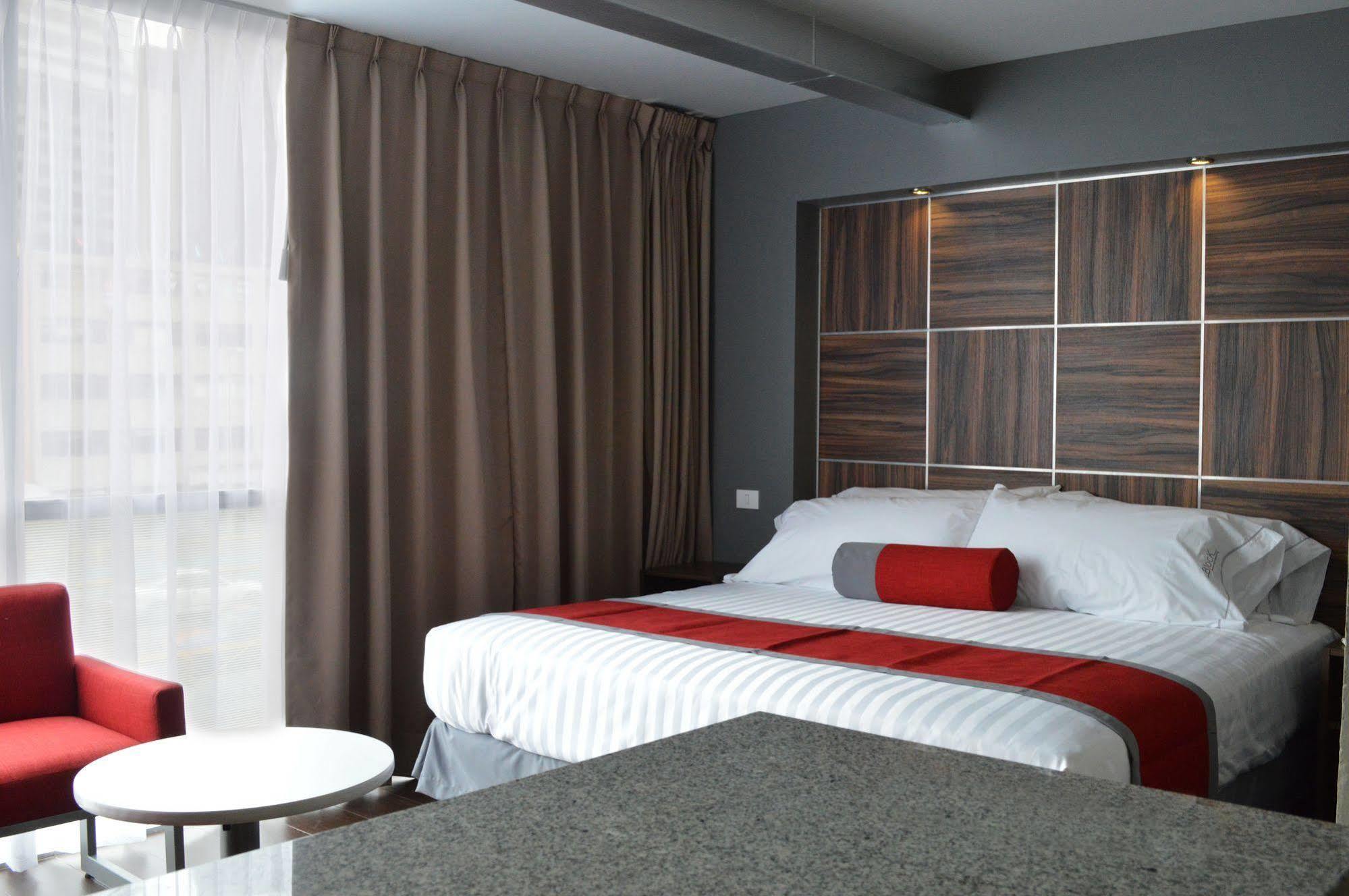 Hotel Block 3*