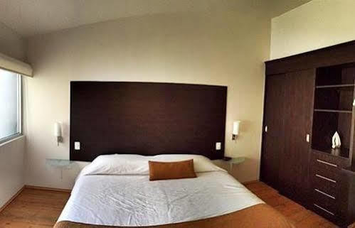Grupo Kings Suites - Bosques De Duraznos 72 *
