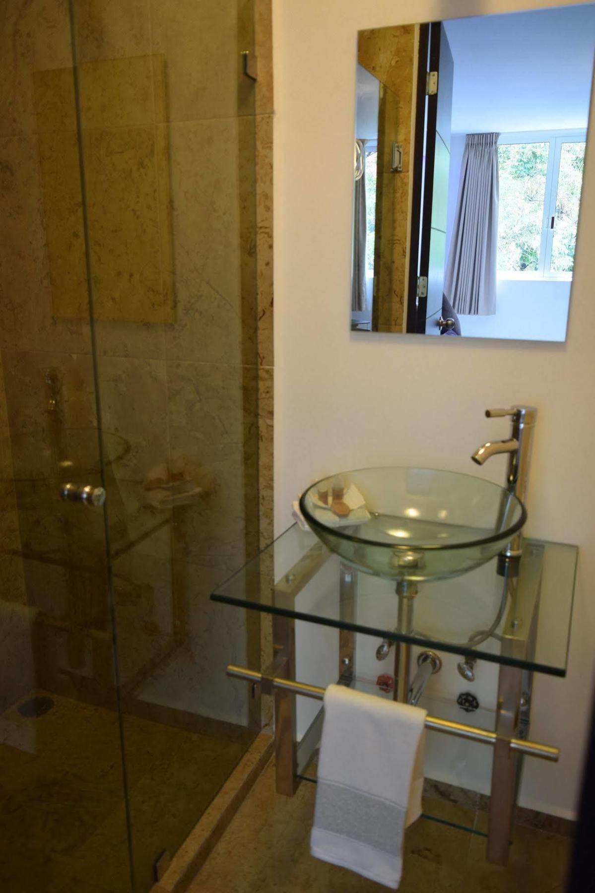 Condesa 185 Hotel