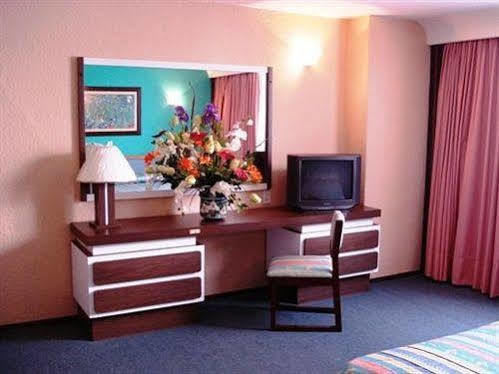 Hotel Segovia Regency México DF