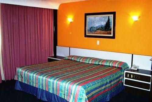 Hotel Segovia Regency México DF