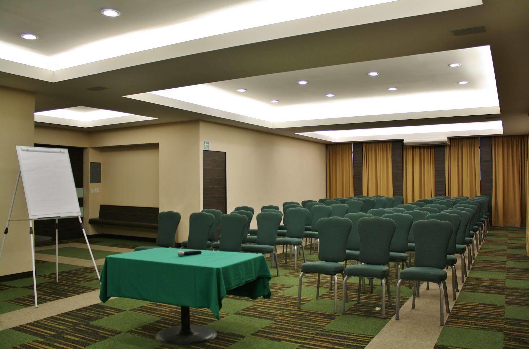 Del Angel Reforma 3*