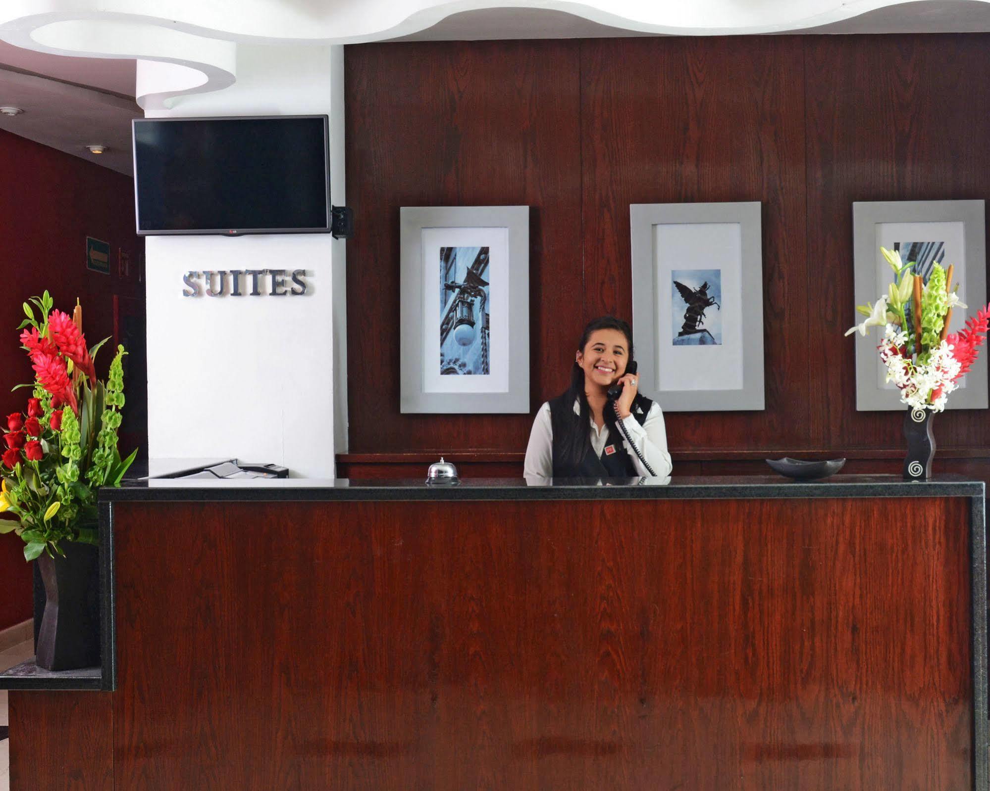 & Pf Hotel