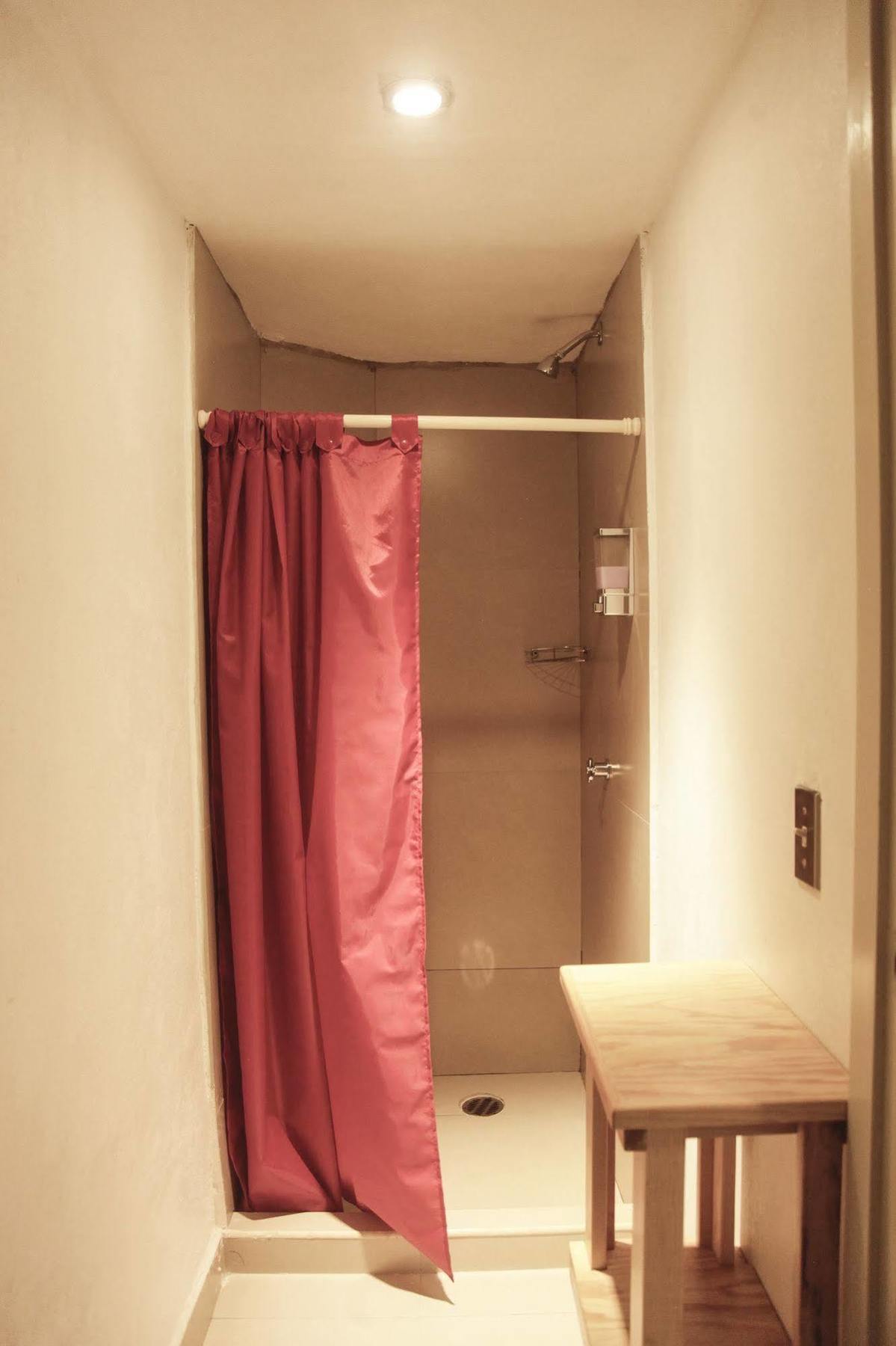 Capsule Hostal México DF
