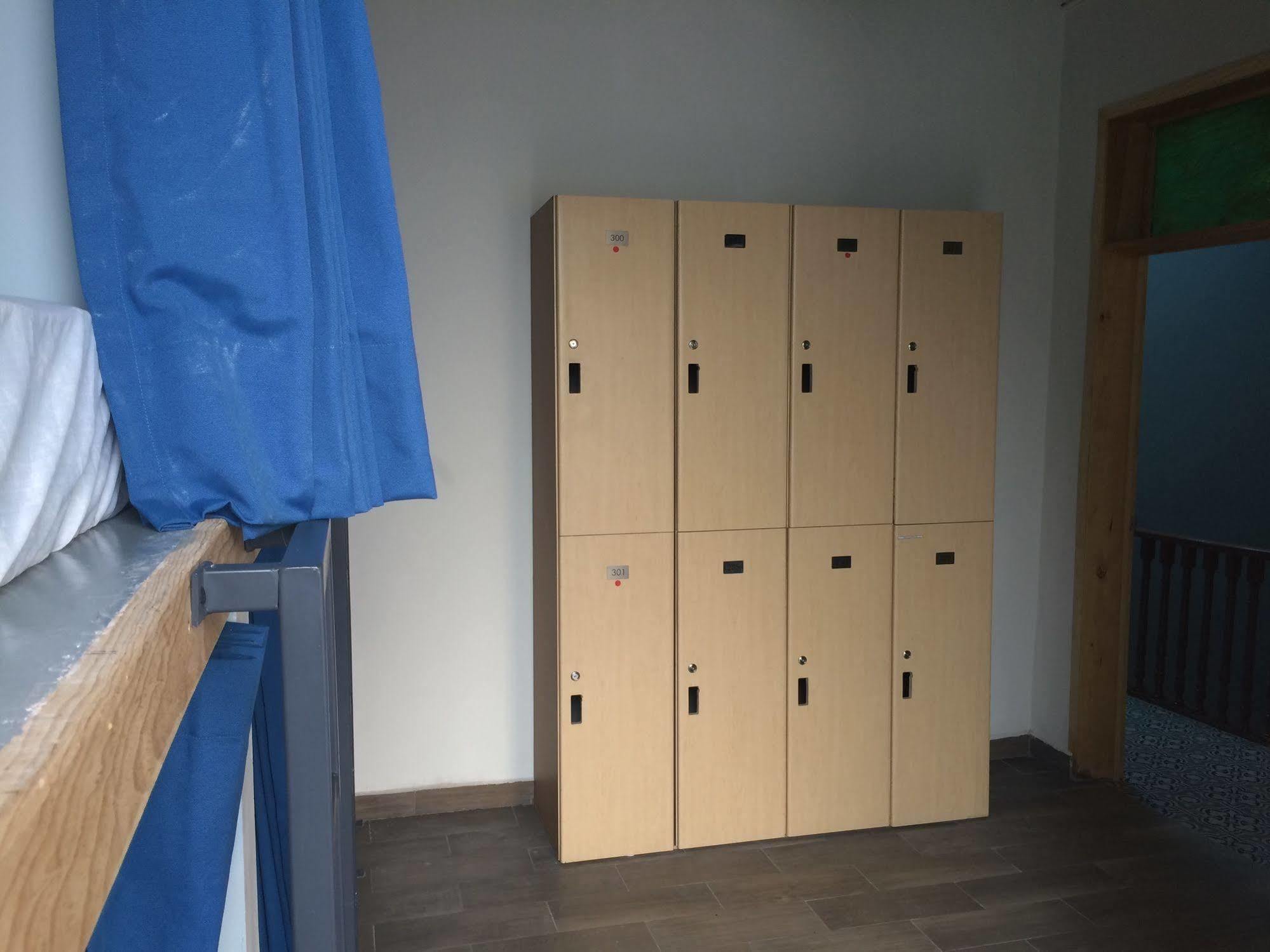 Hostal Capsule