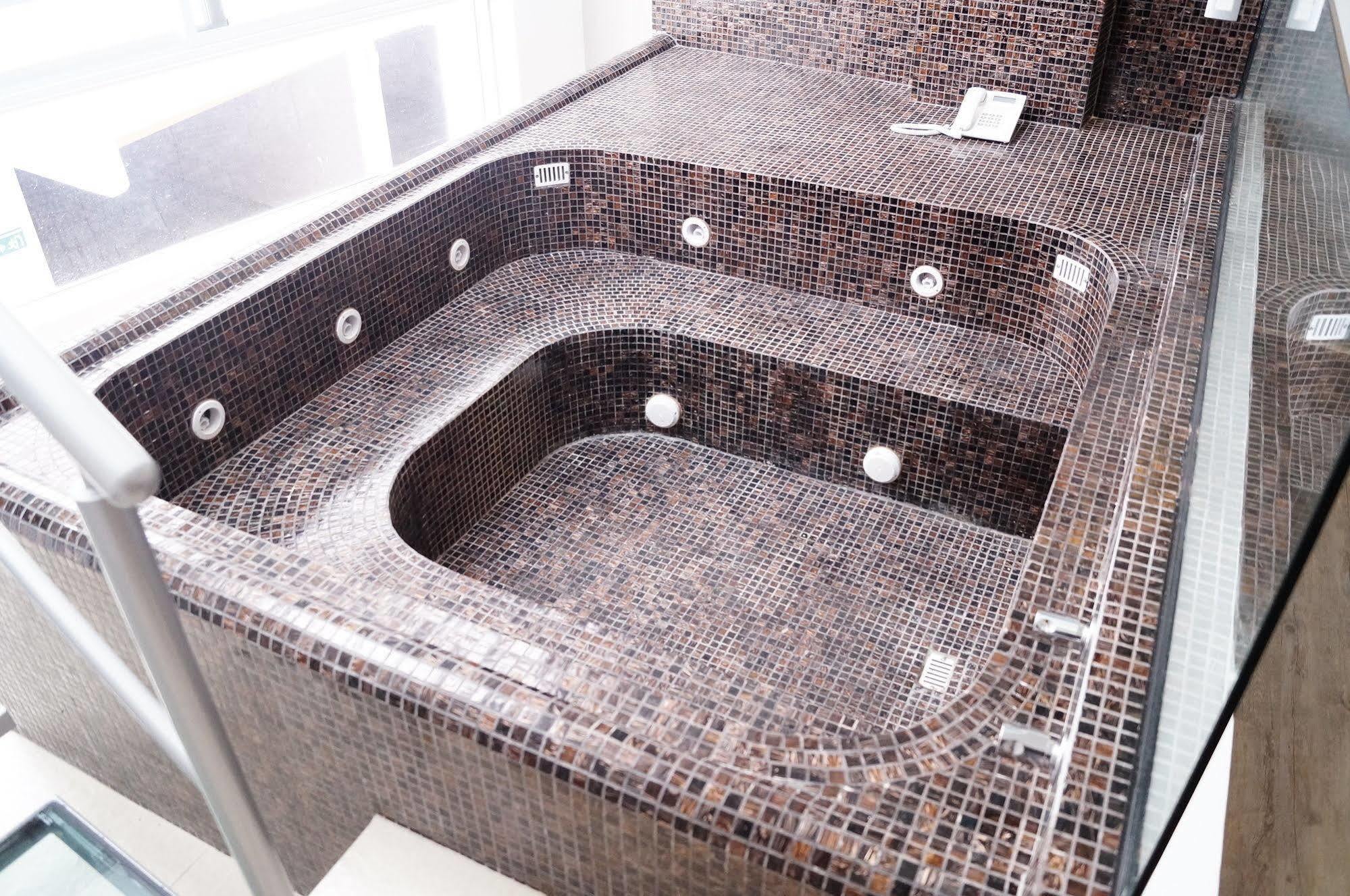 Amala Hotel 4*
