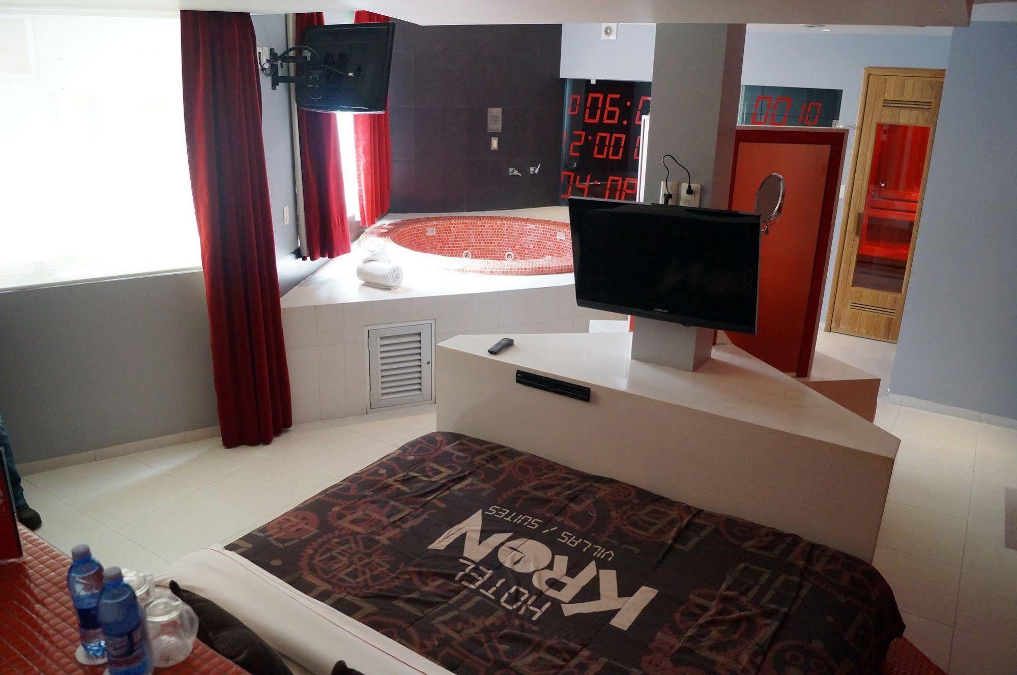 Hotel Kron 4*