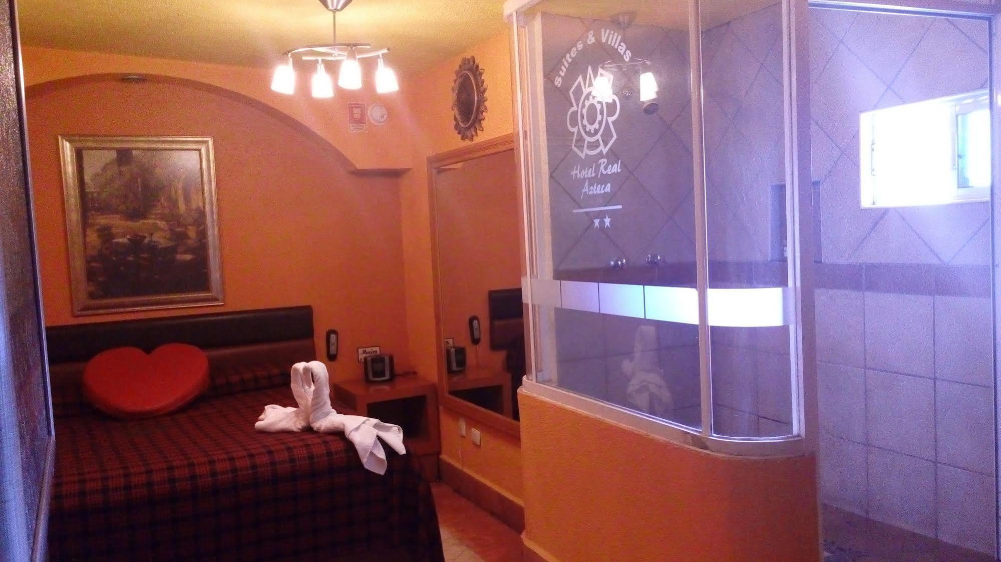 Hotel Real Azteca 3*