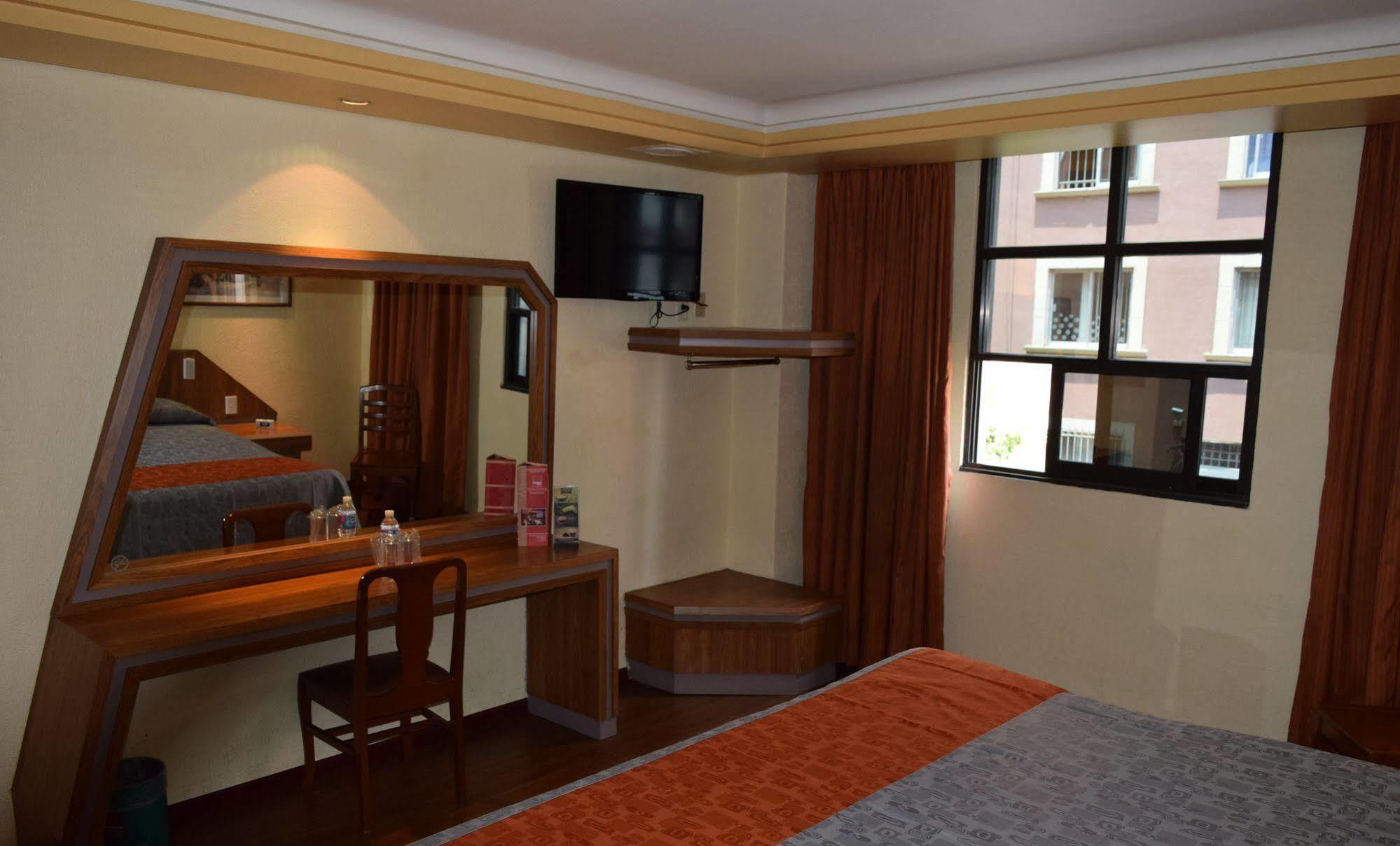 Kali Ciudadela Hotel