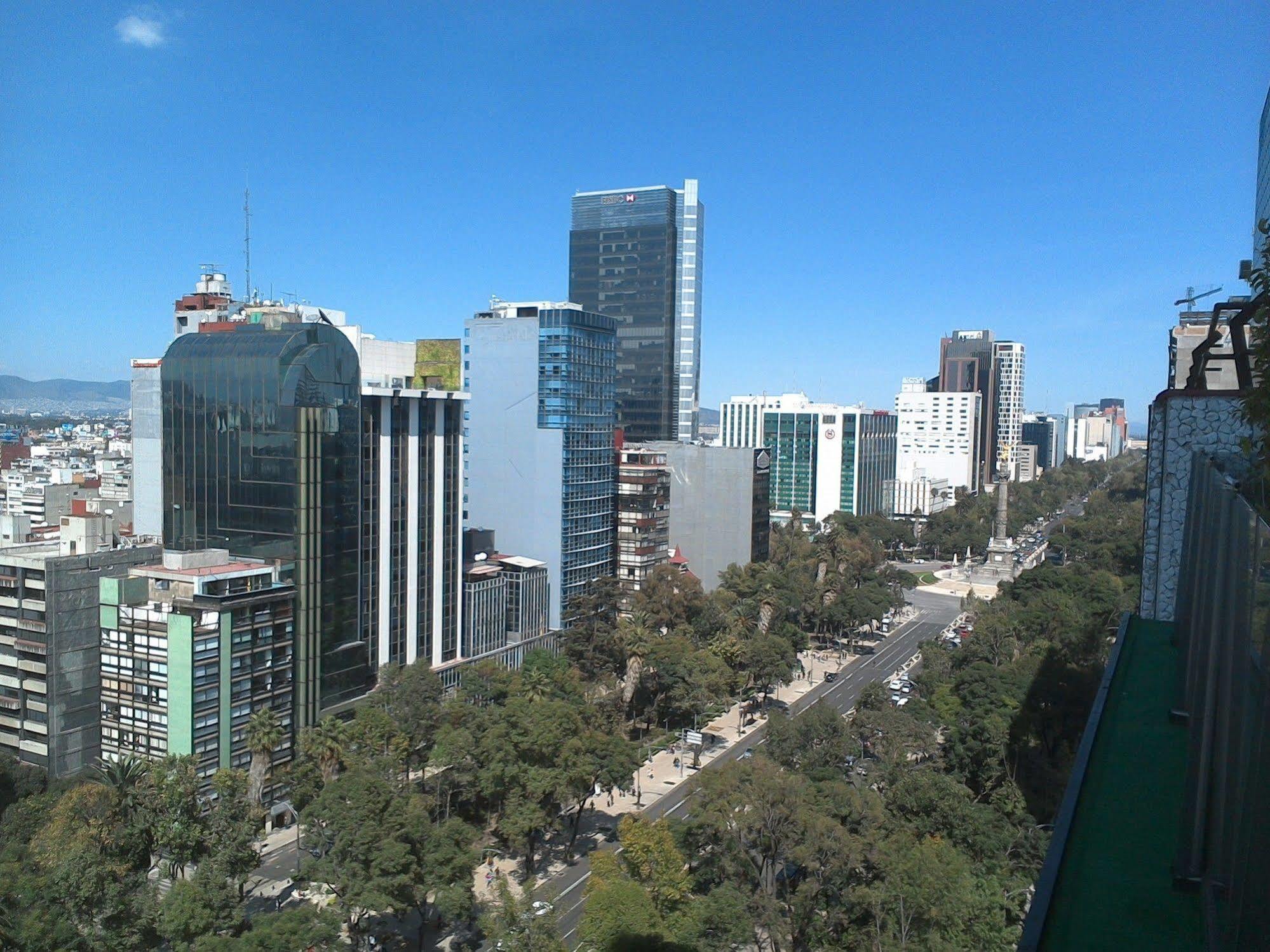 Apartahotel Capri Reforma 410 México DF