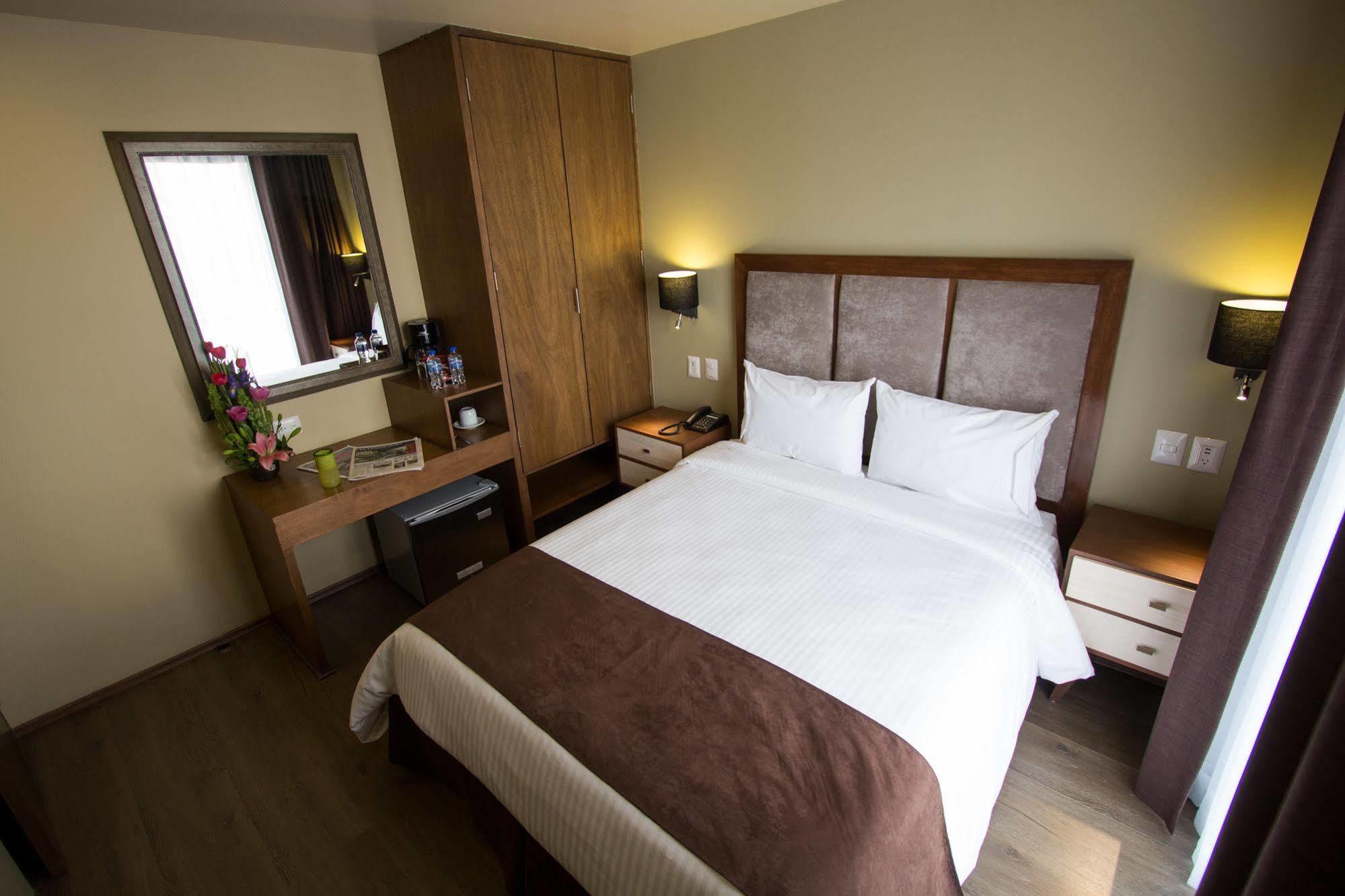 Suites Lerma Hotel Mexico City