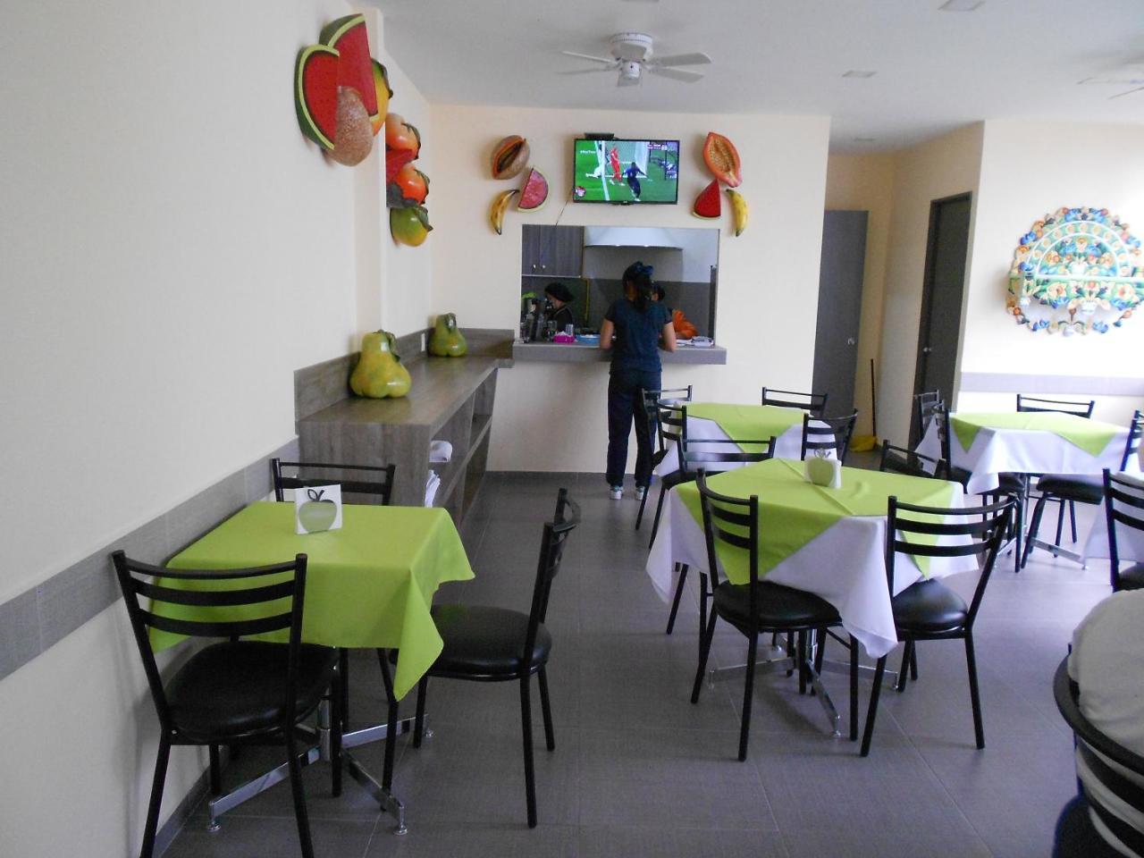 Dharma Hotel 2*