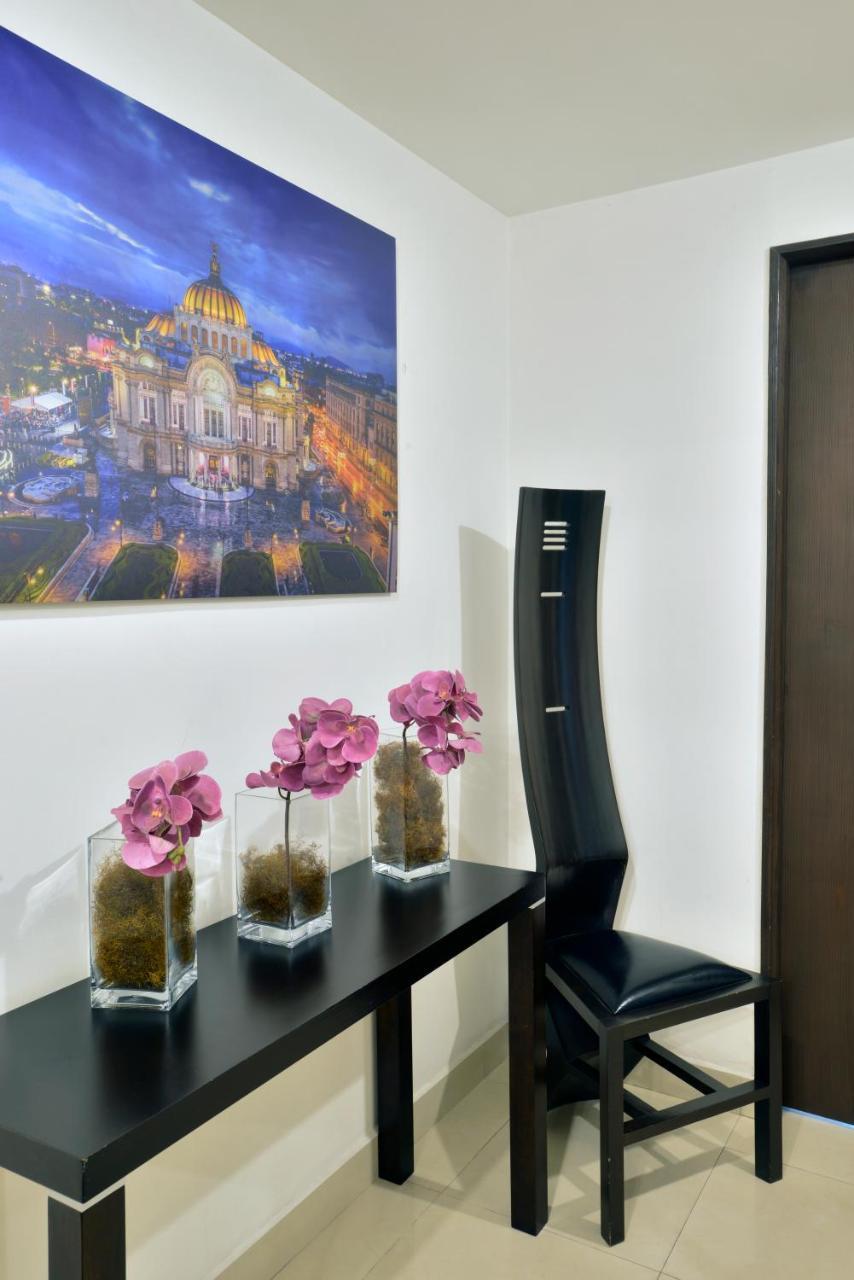 Apartahotel Suites Cicerón
