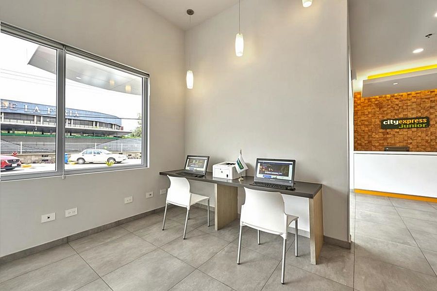 Hotel Express Junior Cdmx Sullivan 3*