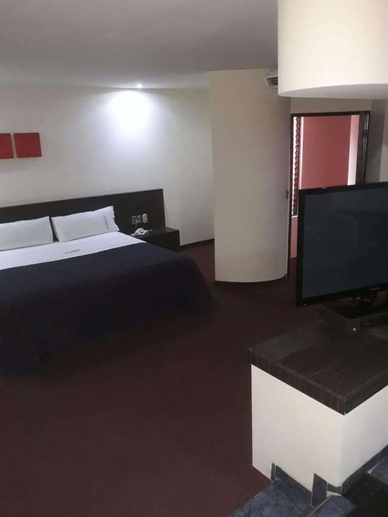 Campo Real Hotel
