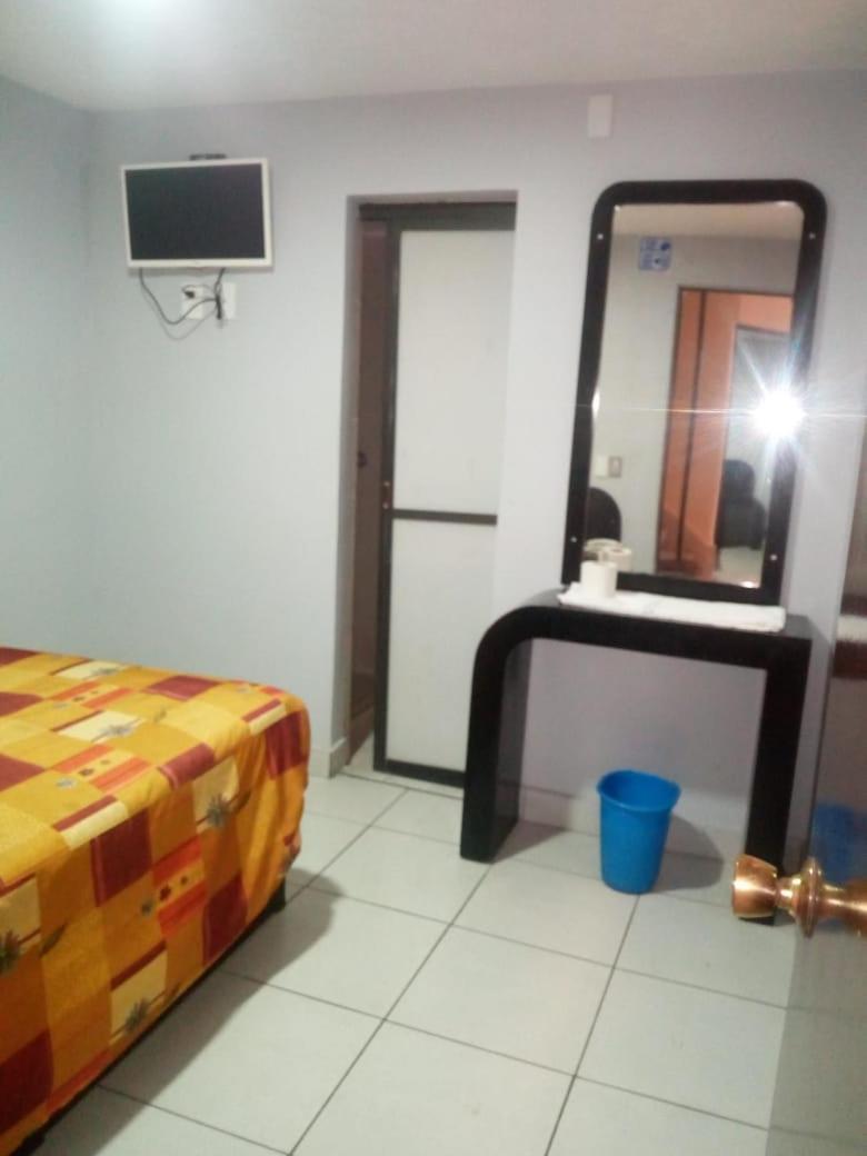 Escorial Hotel 2*