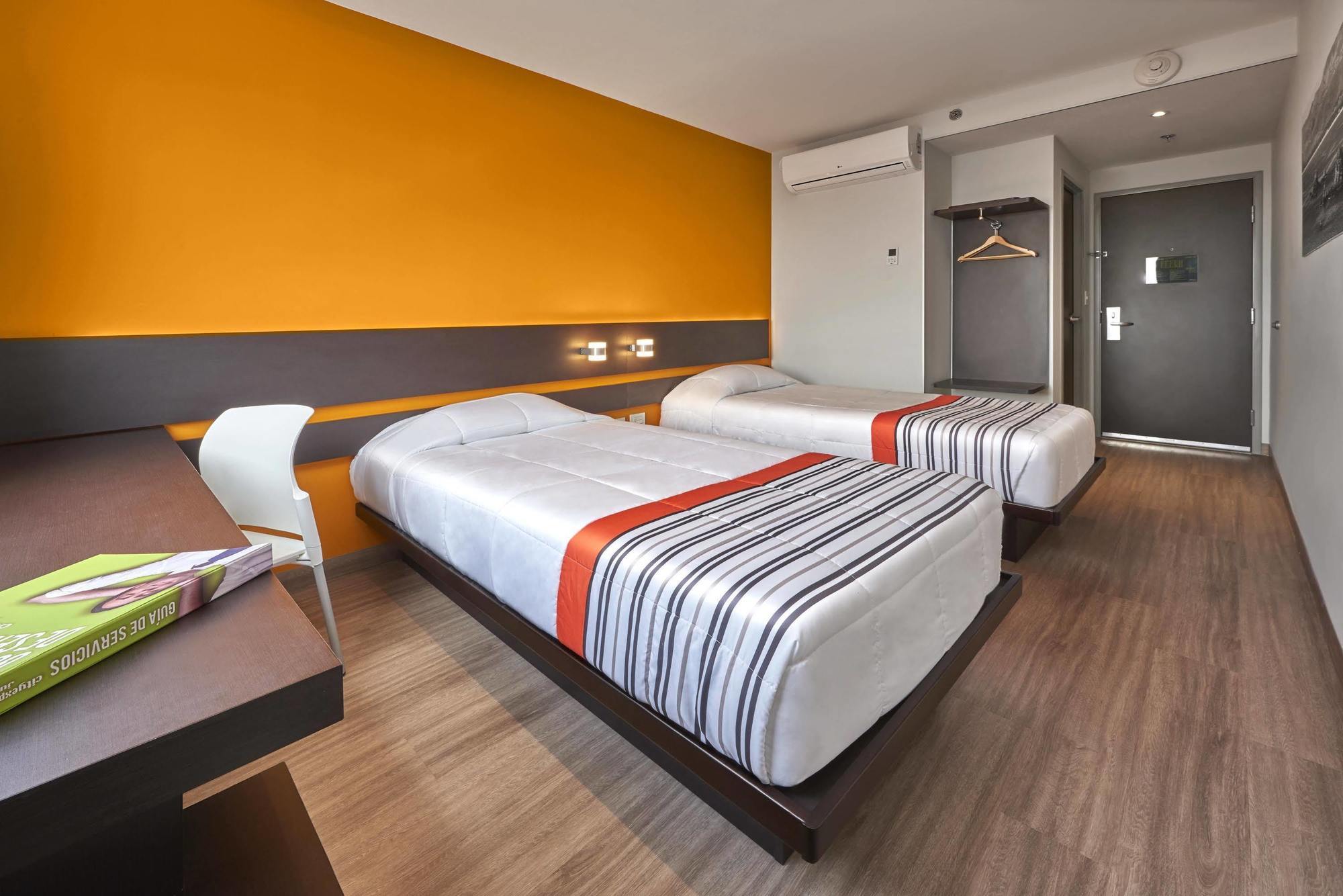 Hotel Express Junior Cdmx Sullivan