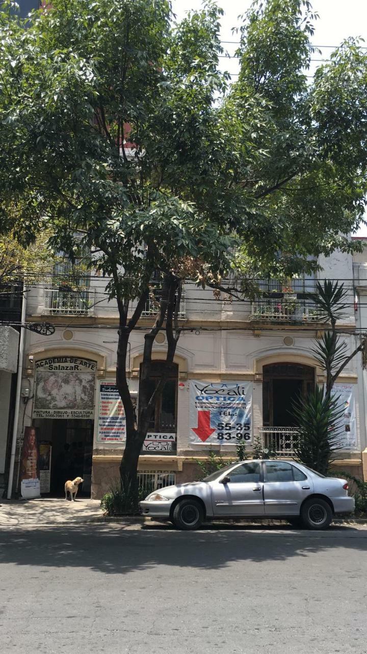 Casa Estudio José Salazar *