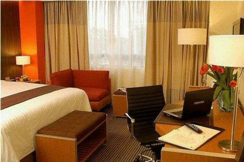 City-plaza Universidad, An Ihg
