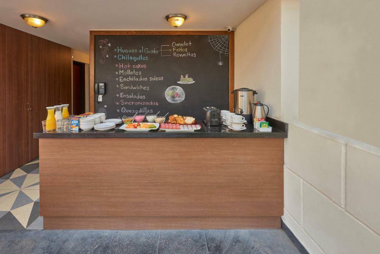 Hotel Wyndham Garden Mexico Reforma 4*