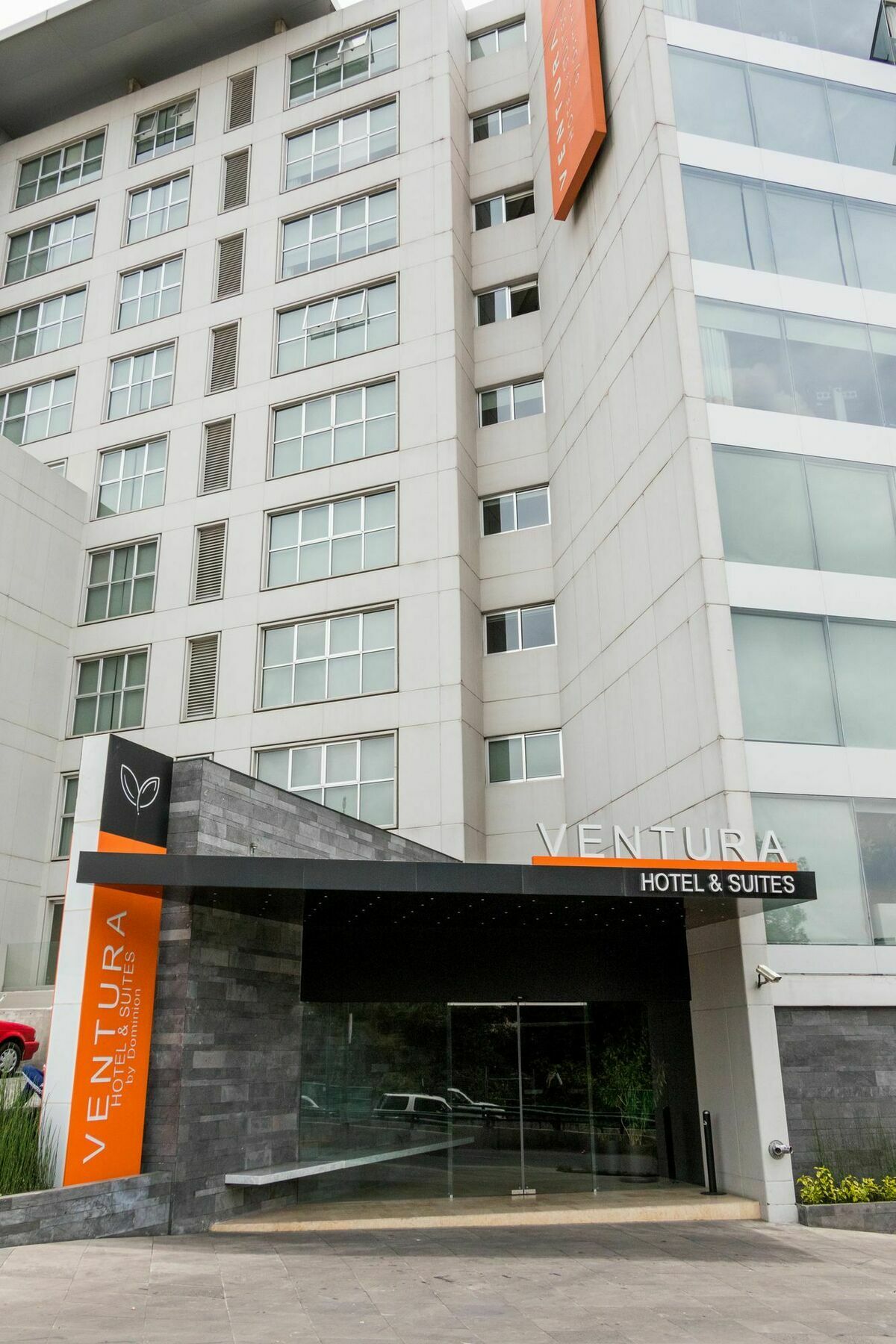 Ventura & Interlomas Hotel